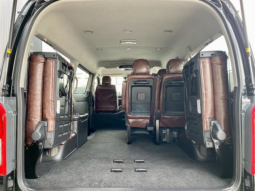 トヨタ ハイエース(26枚目)