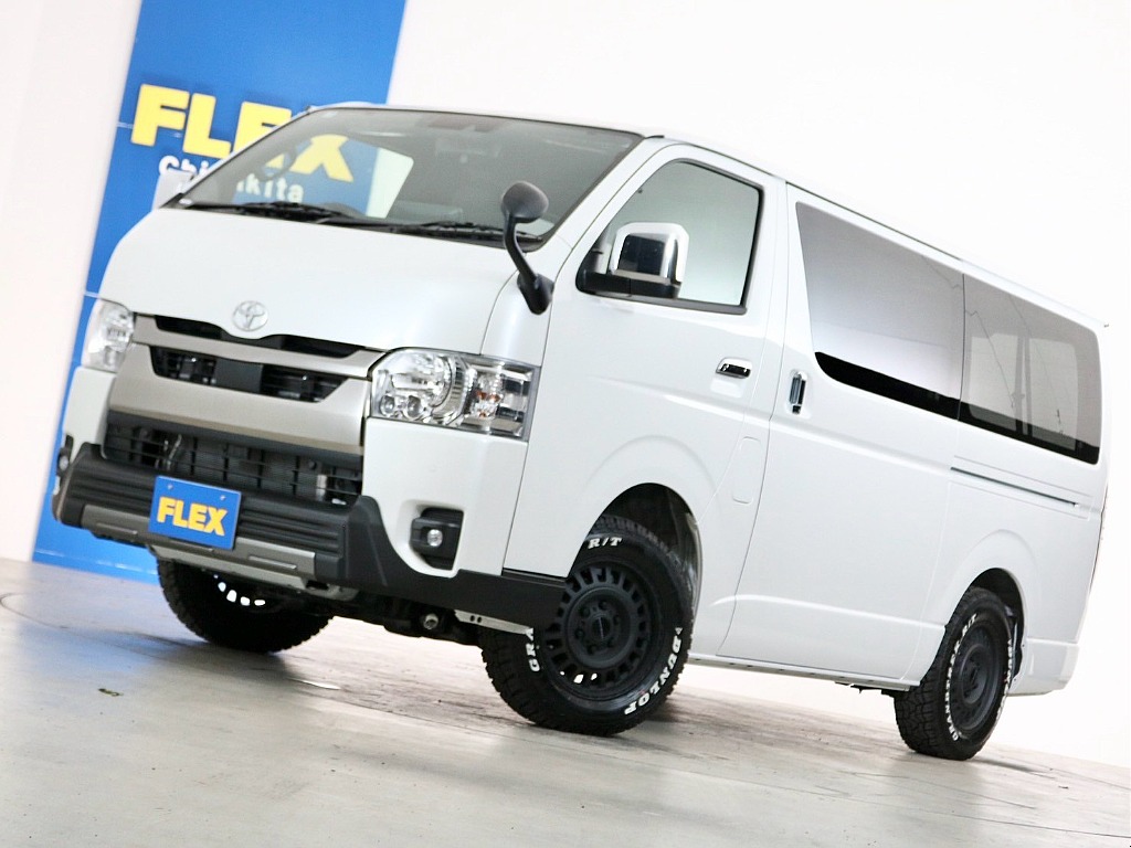 【ＤＰ“Ｓ”】Ｒ８年式/ＤＴ４ＷＤ/７人乗り８ナンバー登録/３人掛けセカンドシート/２人掛けサードシート/フルフラットベッド展開