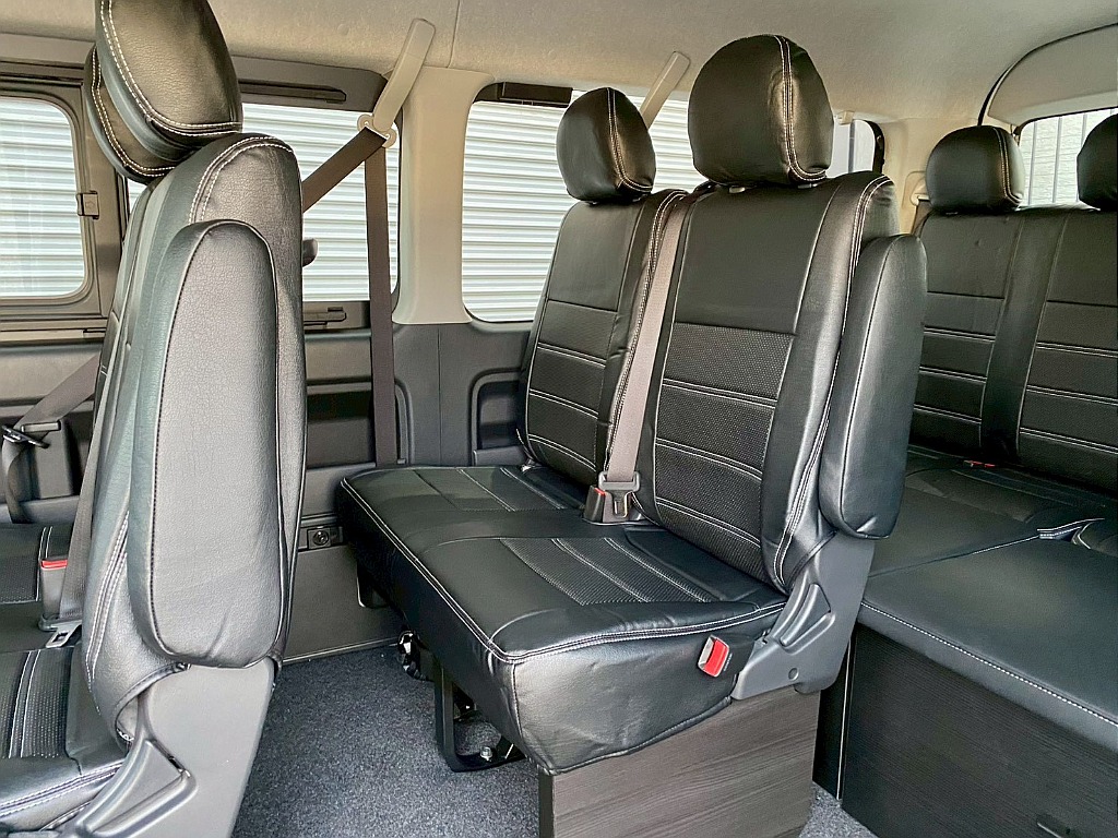 トヨタ ハイエース(27枚目)