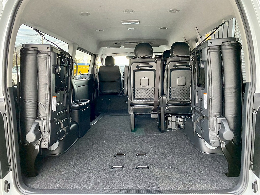 トヨタ ハイエース(33枚目)