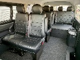 トヨタ ハイエース(4枚目)