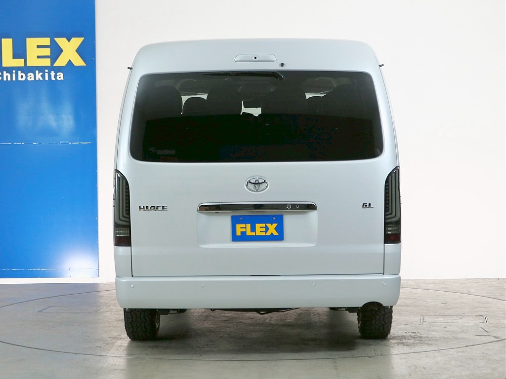 トヨタ ハイエース(8枚目)