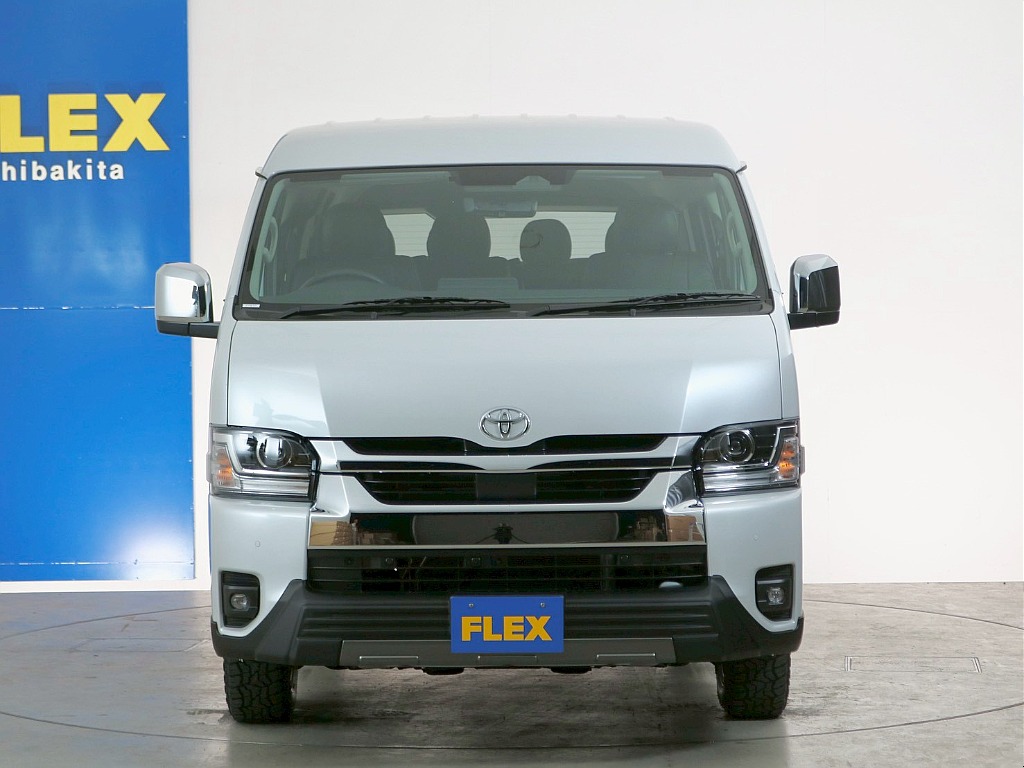 トヨタ ハイエース(9枚目)