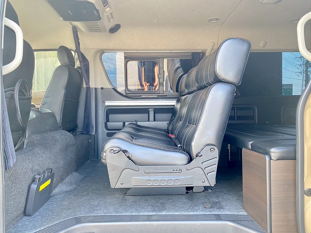 トヨタ ハイエース(22枚目)