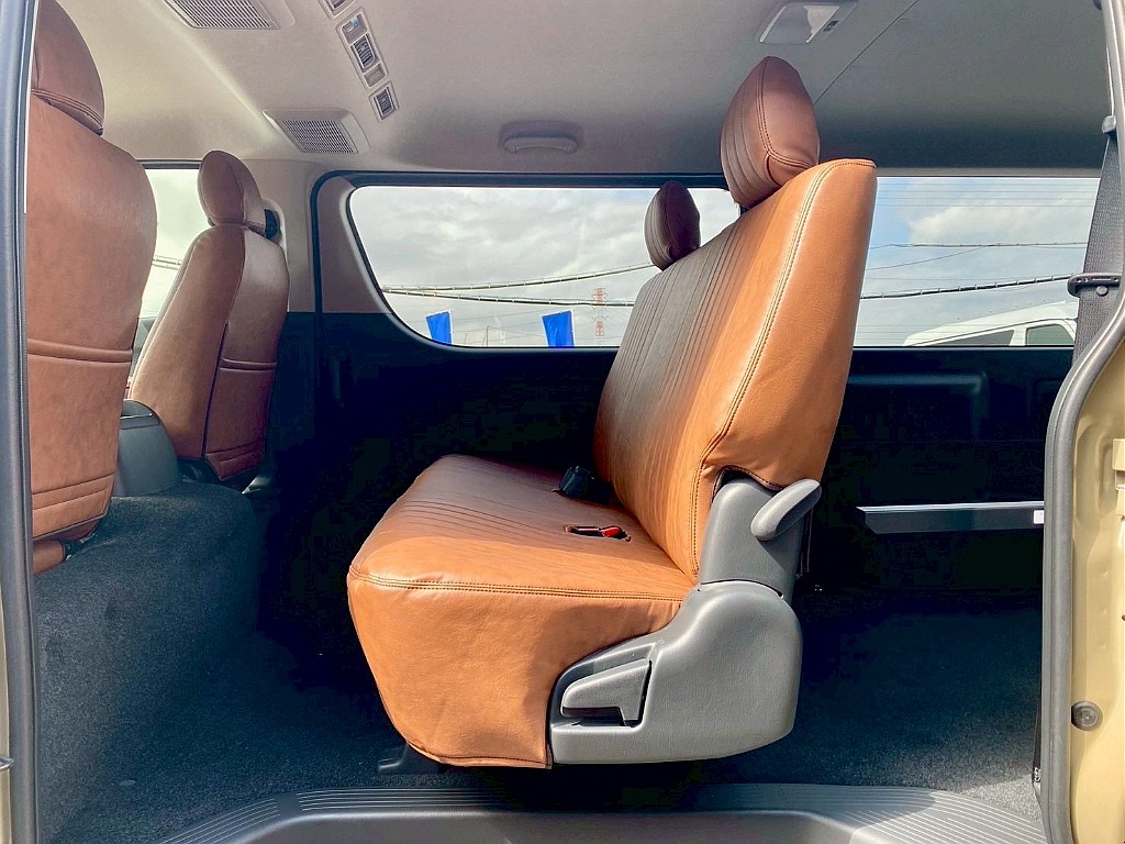 トヨタ ハイエースバン(20枚目)