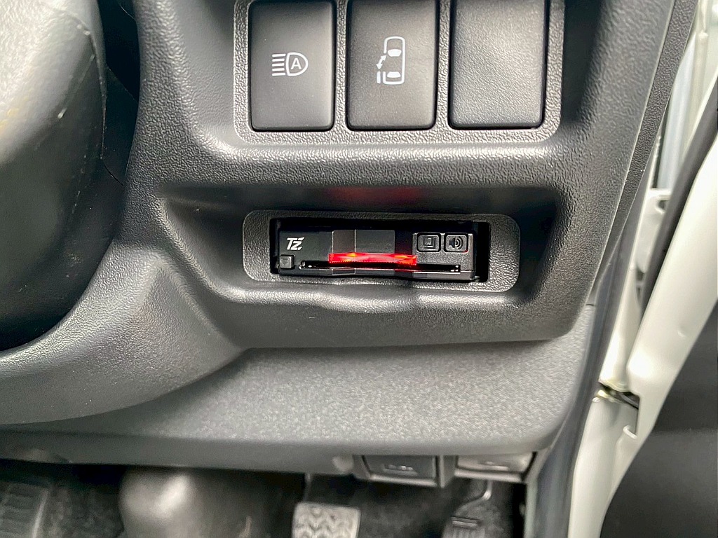 トヨタ ハイエース(12枚目)