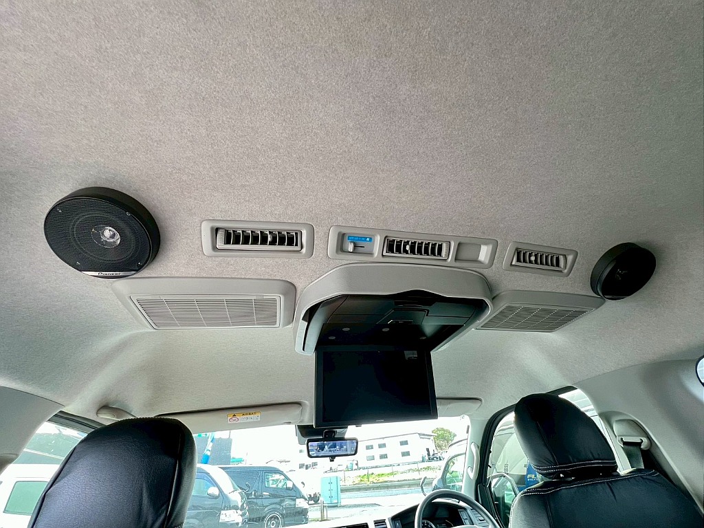 トヨタ ハイエース(17枚目)