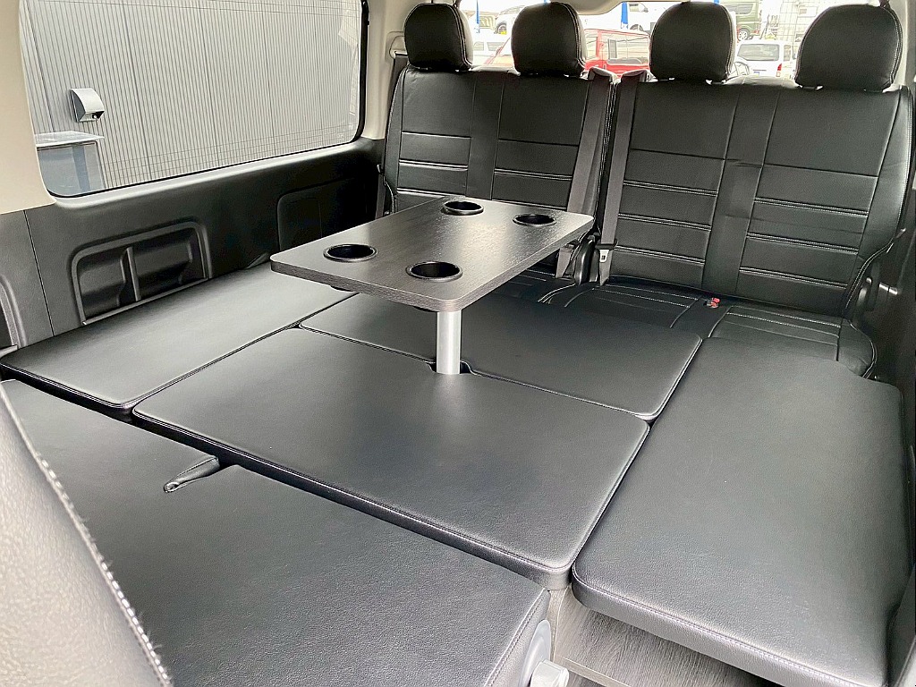 トヨタ ハイエース(28枚目)