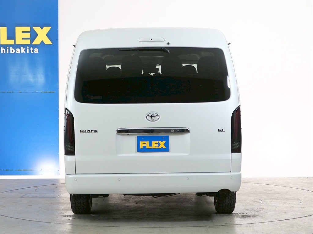 トヨタ ハイエース(8枚目)