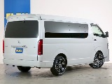 トヨタ ハイエース(5枚目)