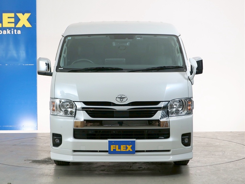 トヨタ ハイエース(9枚目)