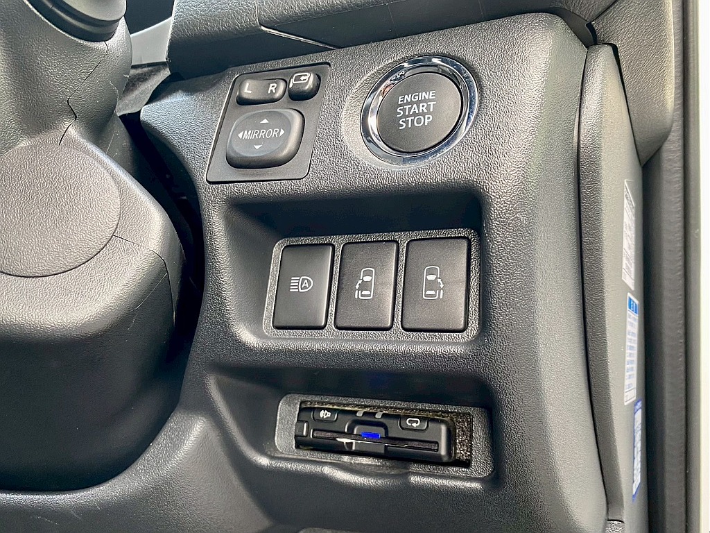 トヨタ ハイエースバン(12枚目)