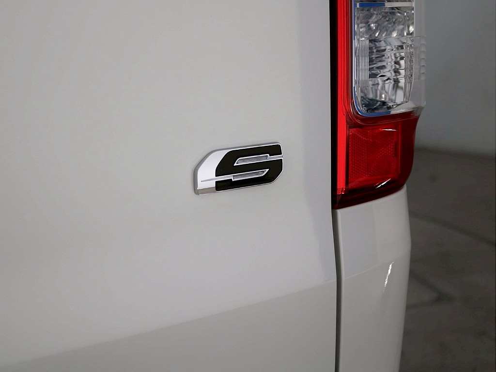 トヨタ ハイエースバン(29枚目)