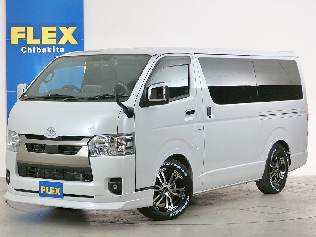 トヨタ ハイエースバン(1枚目)