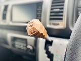 ＦＬＥＸオリジナル　アシグリップエース♪ａｓｉｍｏｃｒａｆｔｓとのコラボ木製シフトノブ！