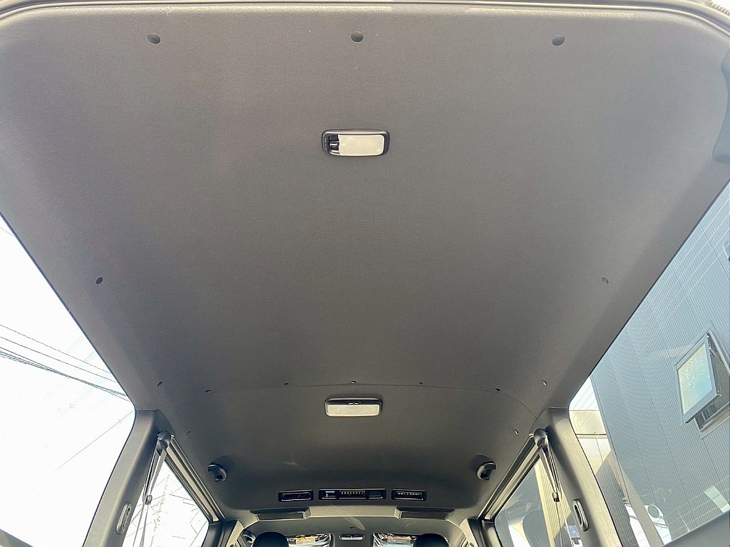 トヨタ ハイエースバン(27枚目)