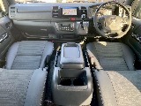 トヨタ ハイエースバン(3枚目)