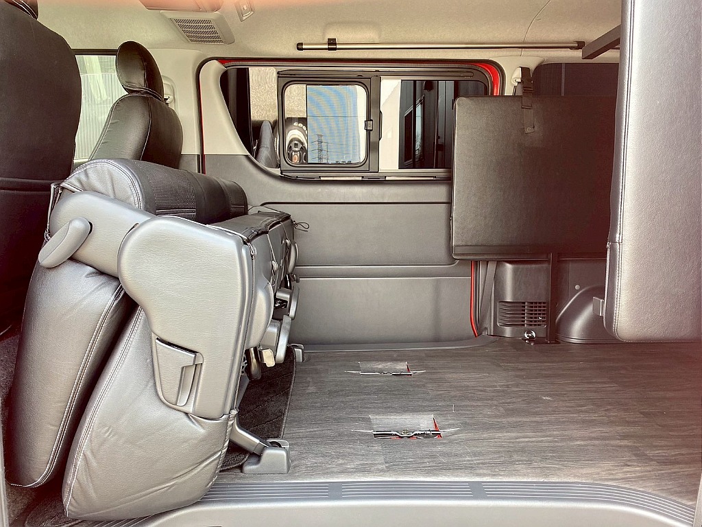 トヨタ ハイエースバン(22枚目)