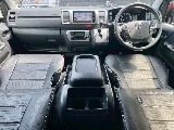 トヨタ ハイエースバン(3枚目)
