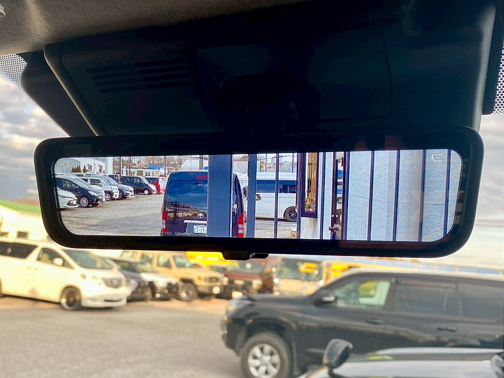 トヨタ ハイエース(11枚目)