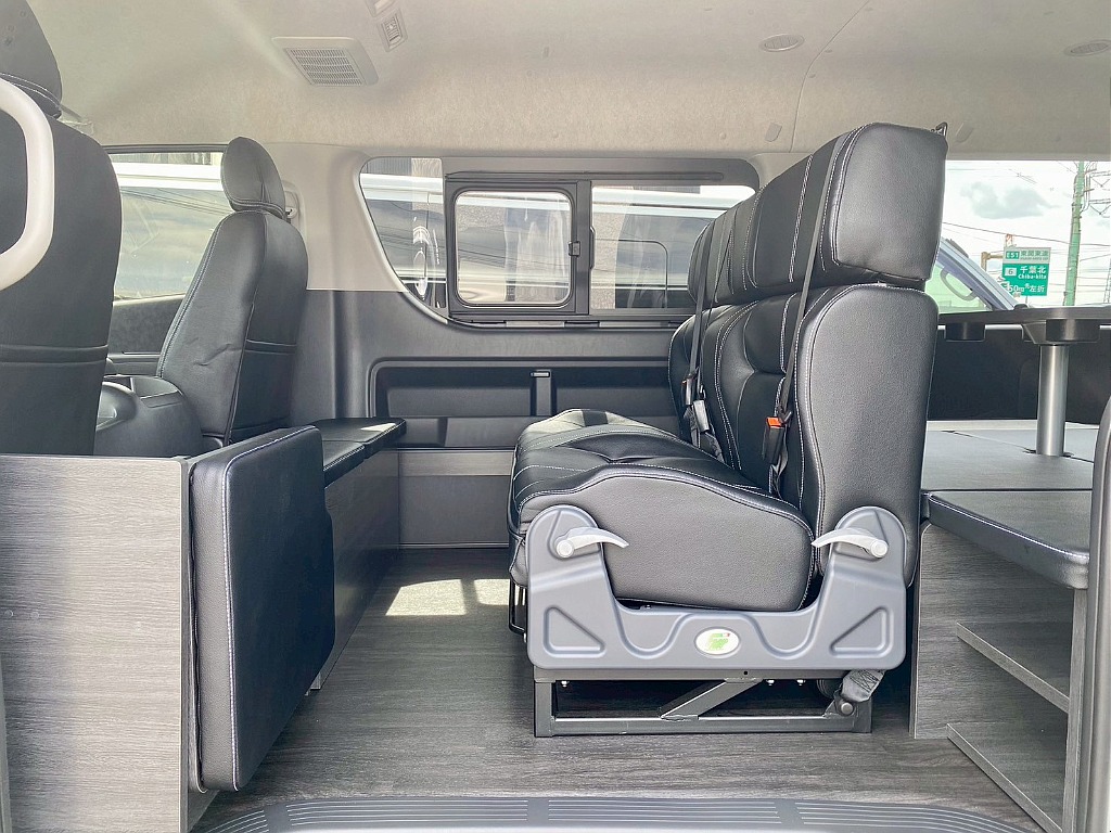 トヨタ ハイエース(28枚目)