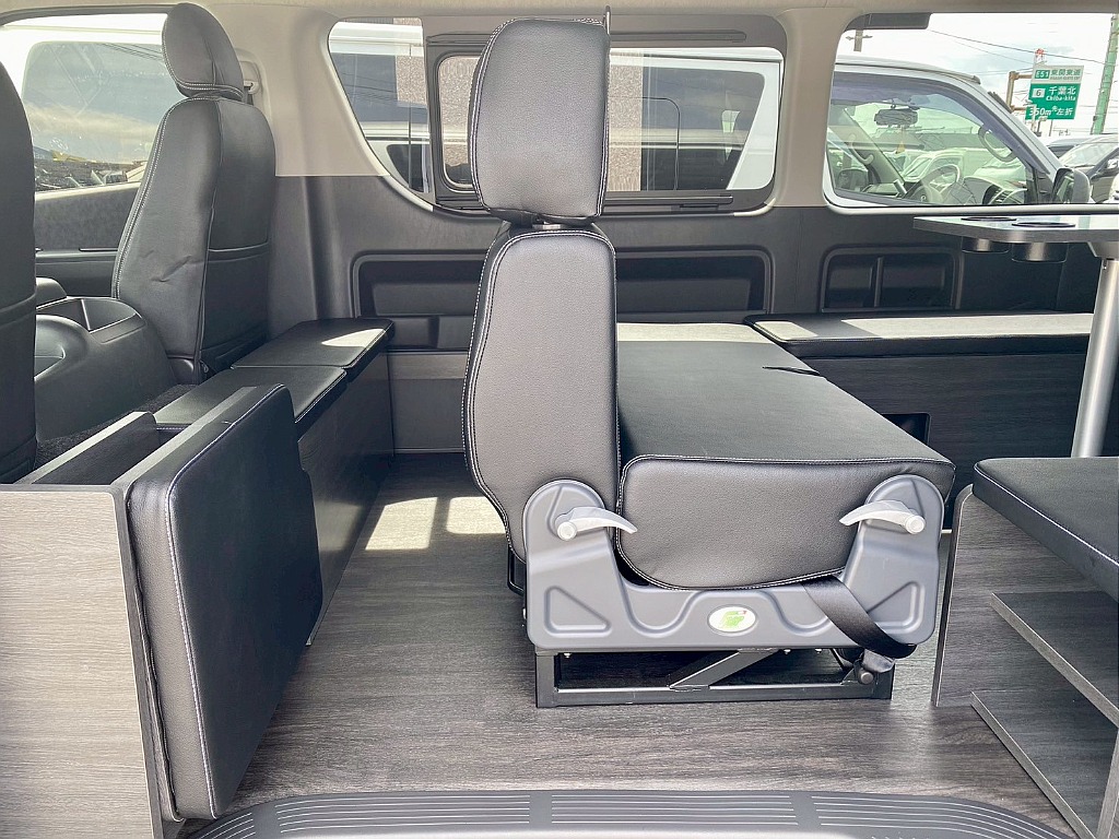 トヨタ ハイエース(30枚目)