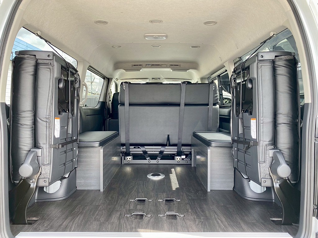 トヨタ ハイエース(40枚目)