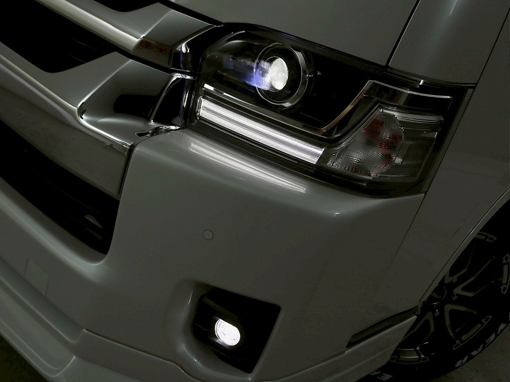 トヨタ ハイエース(45枚目)