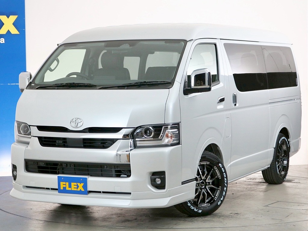 トヨタ ハイエース(6枚目)