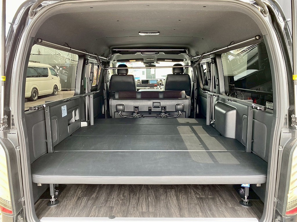 トヨタ ハイエースバン(27枚目)