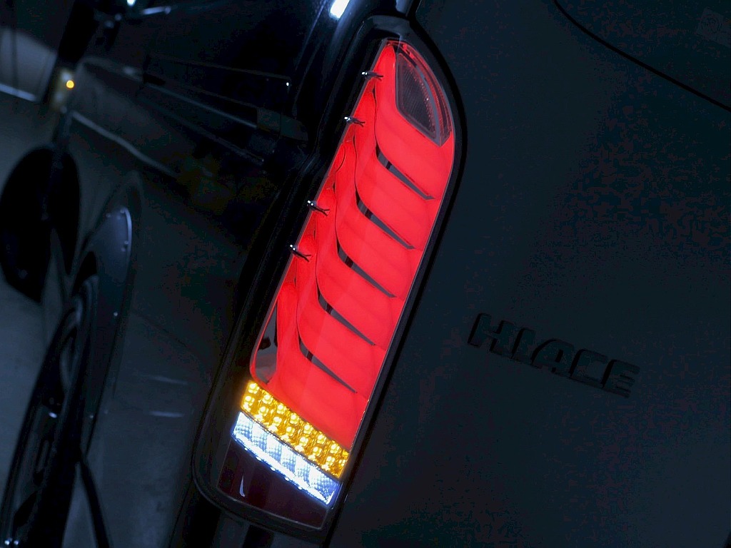 トヨタ ハイエースバン(38枚目)