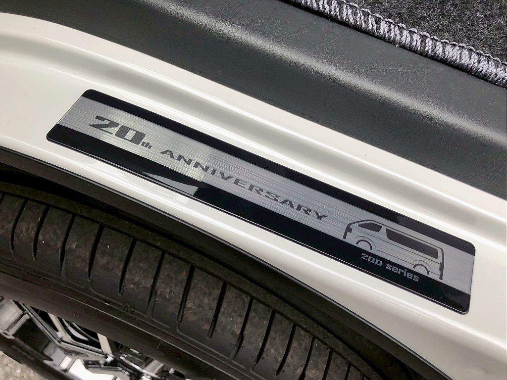 トヨタ ハイエースバン(32枚目)