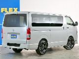 トヨタ ハイエースバン(5枚目)