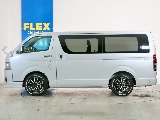 トヨタ ハイエースバン(7枚目)