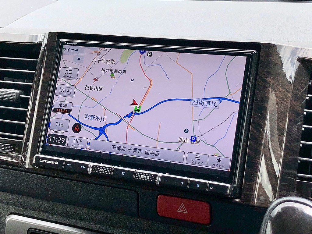 カロッツェリア　８インチメモリーナビ！