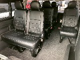 トヨタ ハイエース(4枚目)