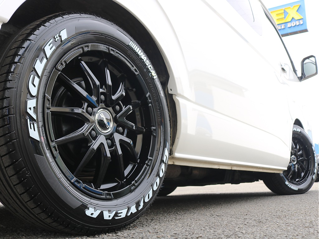 自社認証整備工場完備ですので納車後のカスタム、車検、修理、日々のメンテナンス、など全力でサポートいたします！なんでもお気軽にご相談ください！他店で購入した、お持ち込み車両でも大歓迎ですよ♪