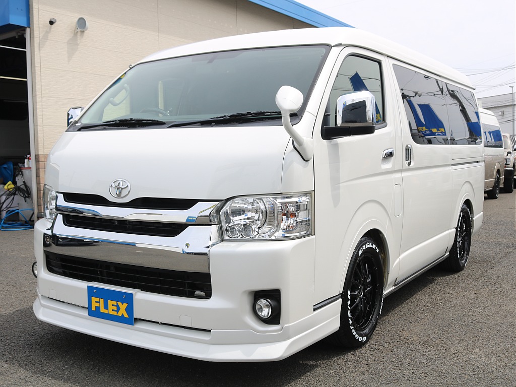 ＦＬＥＸグループは「すべての人に愛車を」をコンセプトに車種別に全国展開中！愛車と一緒に、ライフスタイルを充実させてもらいたいという思いで、ランクル仙台泉店では皆様のご要望になんでもお応えします♪