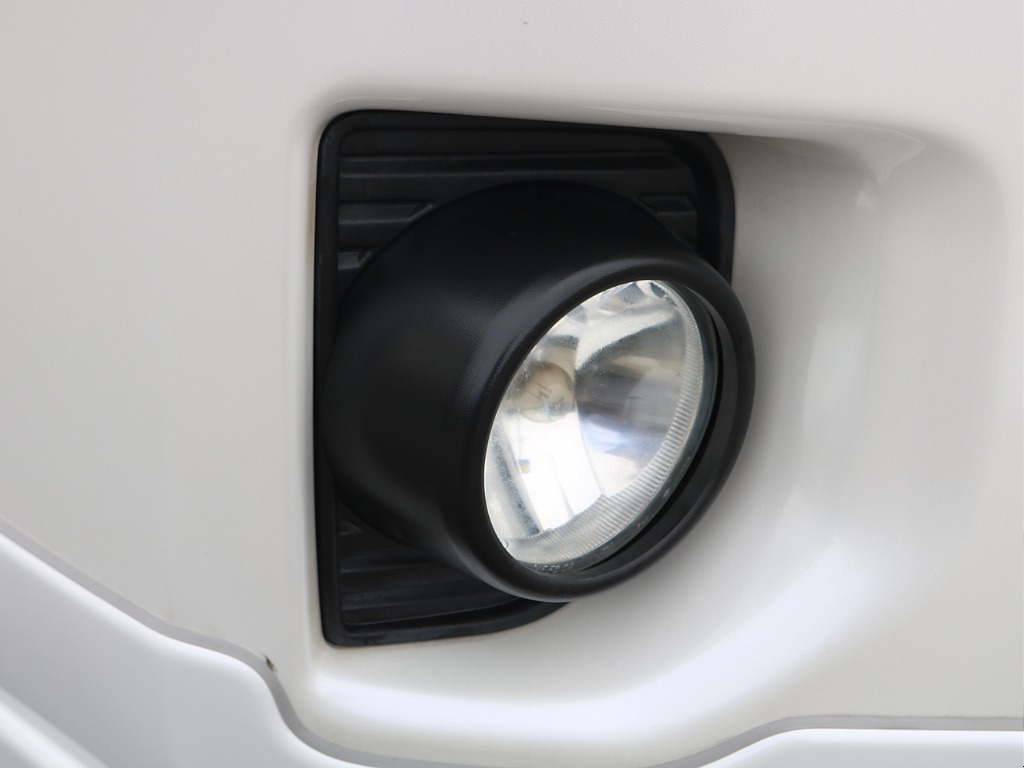 ＦＬＥＸグループは「すべての人に愛車を」をコンセプトに車種別に全国展開中！愛車と一緒に、ライフスタイルを充実させてもらいたいという思いで、ランクル仙台泉店では皆様のご要望になんでもお応えします♪