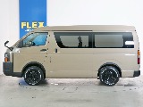 ノーマル車高のお車となります。ローダウン等追加のカスタムもお任せください！