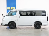 ノーマル車高のお車となります。ローダウン等追加のカスタムもお任せください！