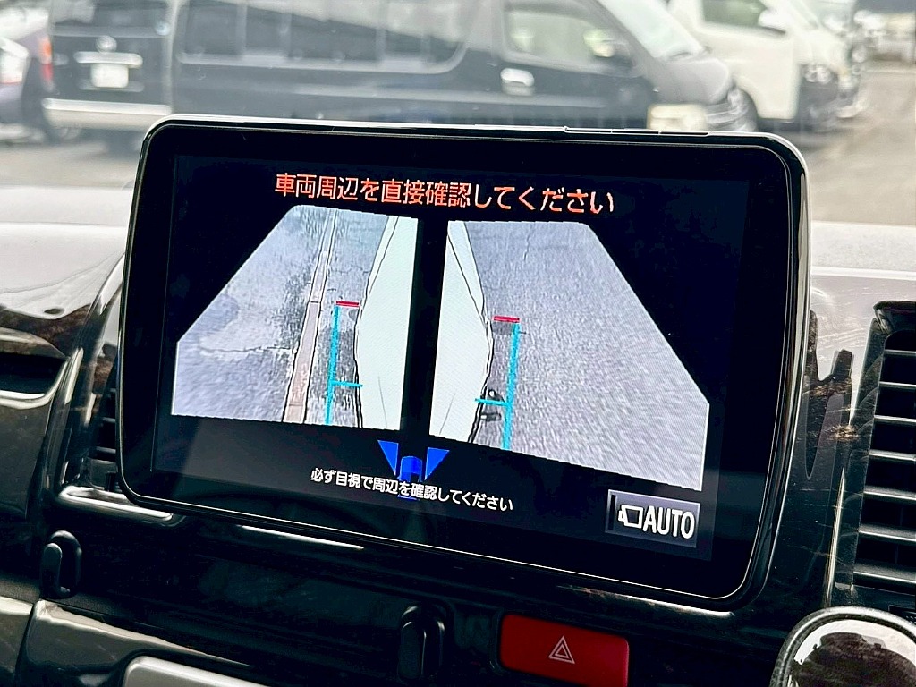 メーカーオプション　パノラミックビューモニター♪