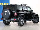 エクステリアはアルミパーツを使用し軽量化！その為、全モデルに比べて燃費も向上しました☆