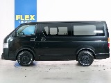 ノーマル車高のお車となります。ローダウン等追加のカスタムもお任せください！
