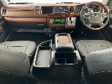 シンプルなライトカスタムを施した一台が完成いたしました♪