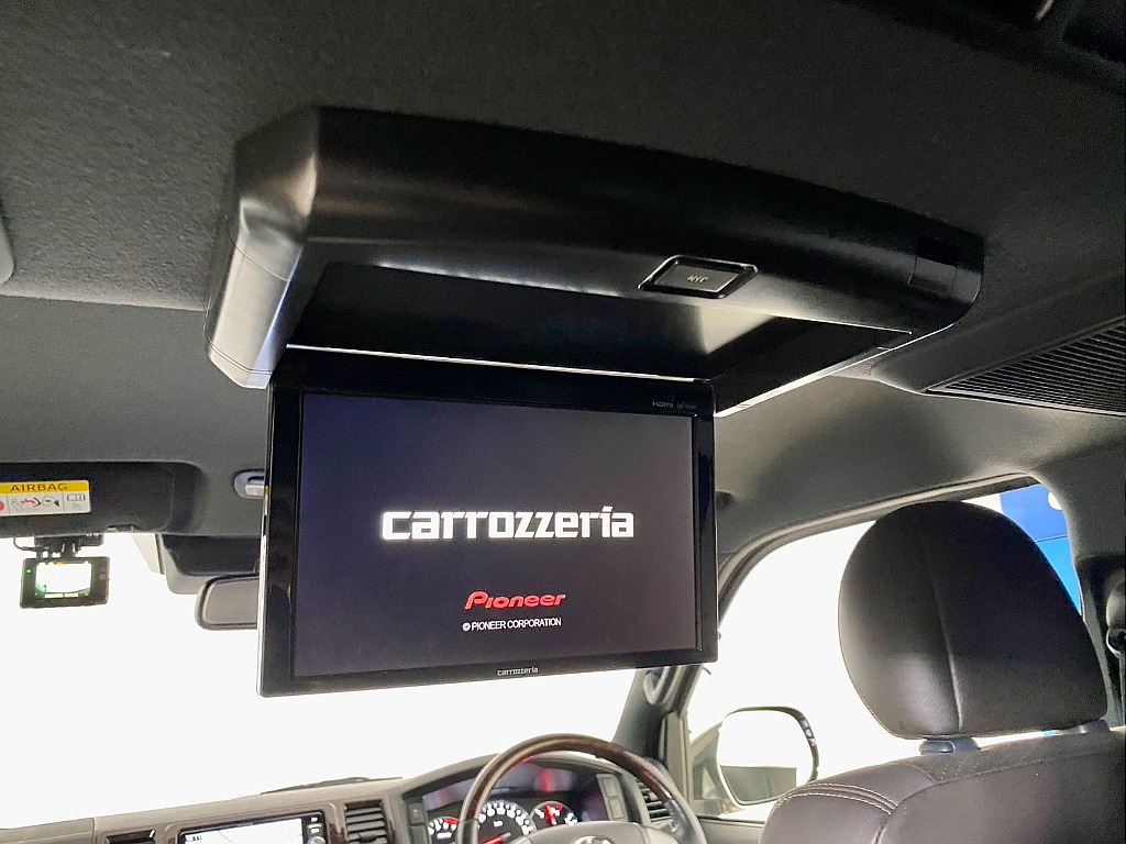 カロッツェリア　１０．２型　フリップダウンモニター！