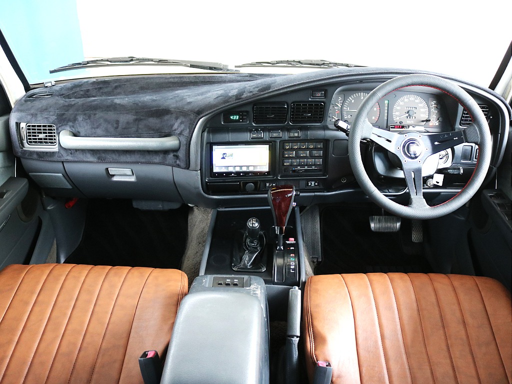 中期型　ディーゼルターボ　走行距離23万キロ。コンディション良好のGoodな一台となります！