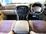 トヨタ ランドクルーザー100 バン4.2DT VX-LTD Gセレ 4WD ディーゼルターボ 福岡県の詳細画像 その2