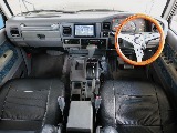 トヨタ ランドクルーザープラド プラド5ドア3.0DT SXワイド 4WD 丸目換装 福岡県の詳細画像 その2