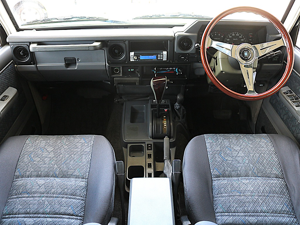 2000 Toyota Land Cruiser 70 